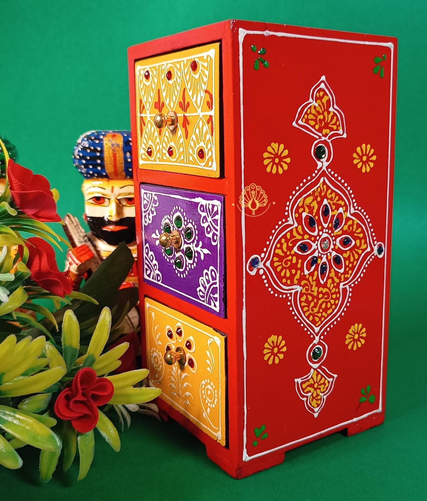 wooden jewelry box/box